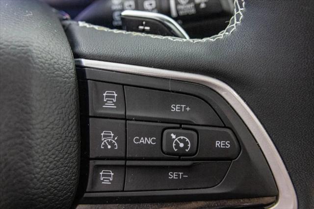 2023 Jeep Grand Cherokee L Altitude 4x4