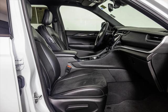 2023 Jeep Grand Cherokee L Altitude 4x4