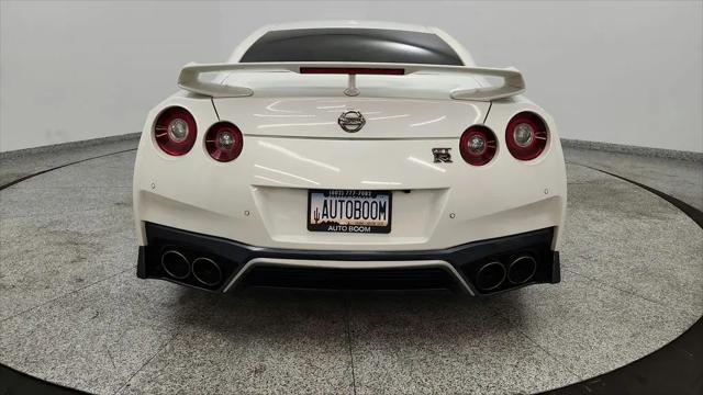 2018 Nissan GT-R Premium