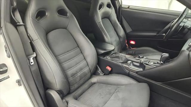 2018 Nissan GT-R Premium