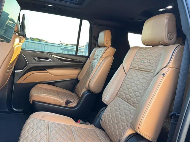 2024 Cadillac Escalade ESV 4WD Premium Luxury
