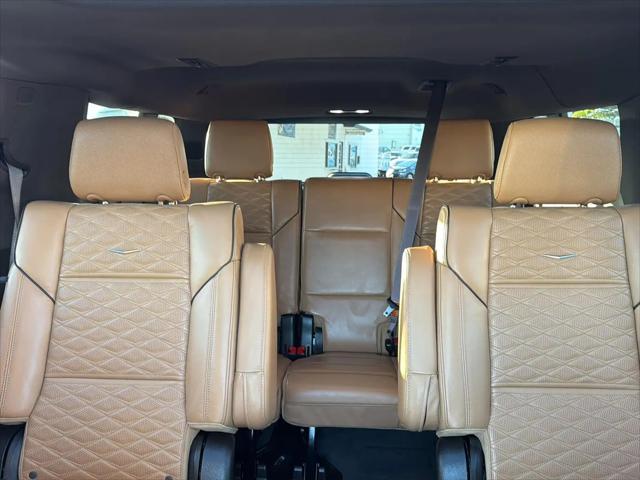 2024 Cadillac Escalade ESV 4WD Premium Luxury