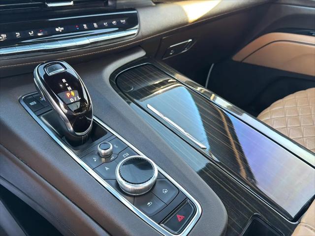 2024 Cadillac Escalade ESV 4WD Premium Luxury