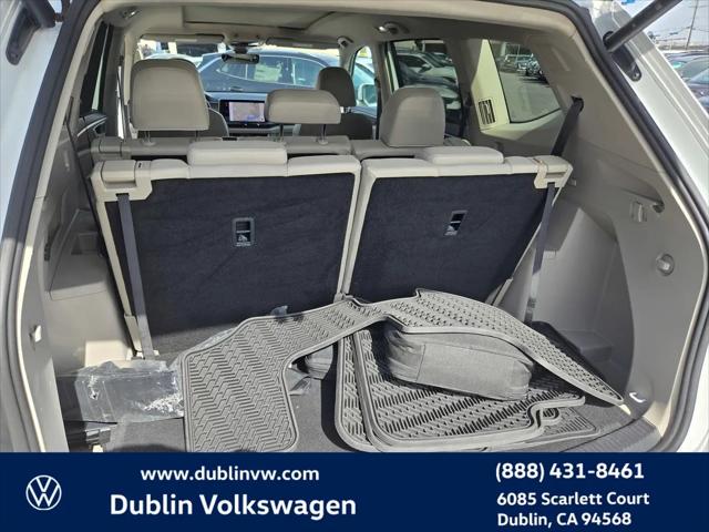 2024 Volkswagen Atlas 2.0T SEL Premium R-Line