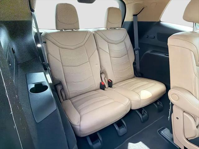 2023 Cadillac XT6 FWD Premium Luxury