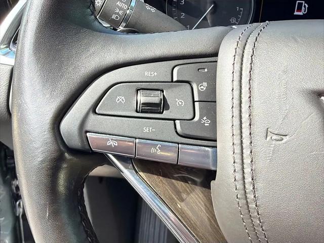 2023 Cadillac XT6 FWD Premium Luxury