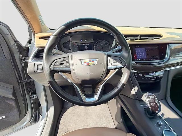 2023 Cadillac XT6 FWD Premium Luxury