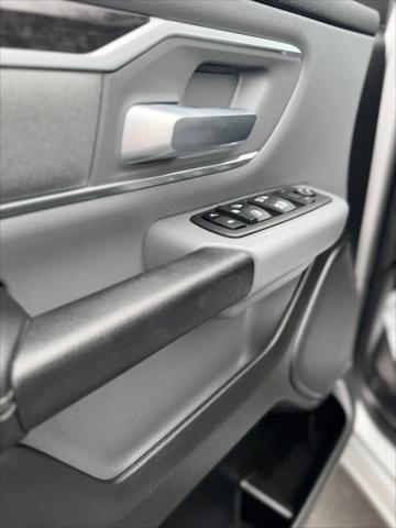 2022 Ram 1500 Big Horn Crew Cab 4x4 5'7" Box