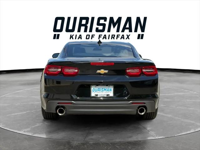 2022 Chevrolet Camaro RWD Coupe 1LS