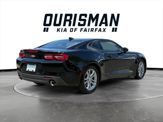 2022 Chevrolet Camaro RWD Coupe 1LS