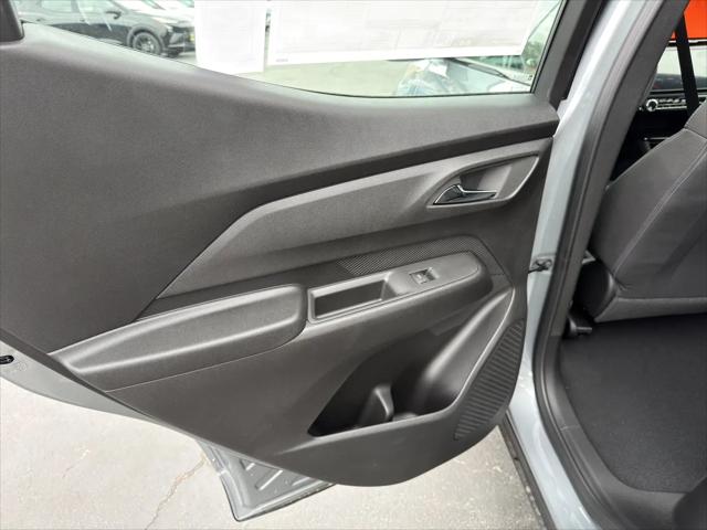 2027 Chevrolet Bolt LT FWD