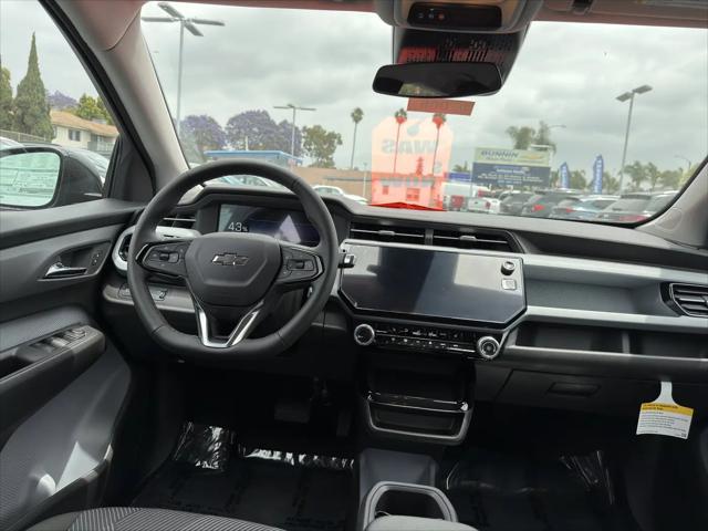2027 Chevrolet Bolt LT FWD