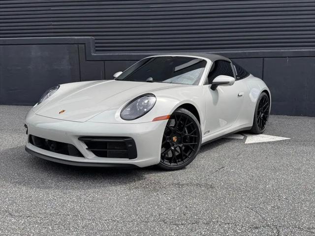 2022 Porsche 911 Targa 4 GTS