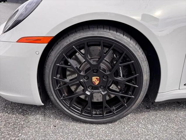 2022 Porsche 911 Targa 4 GTS