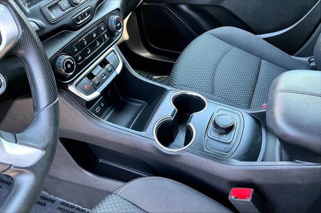 2024 GMC Terrain FWD SLE