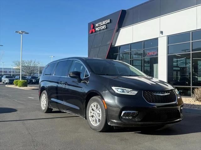 2023 Chrysler Pacifica Touring L for sale in Sandy, UT