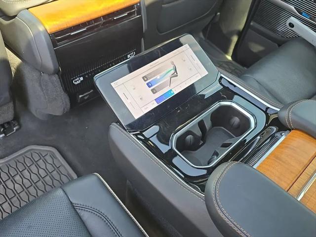 2024 Jeep Grand Wagoneer L Series III 4x4