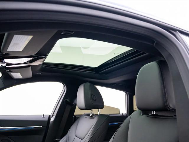 2025 BMW i4 M50