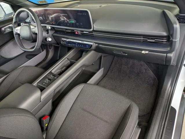 2025 Hyundai IONIQ 6 SE