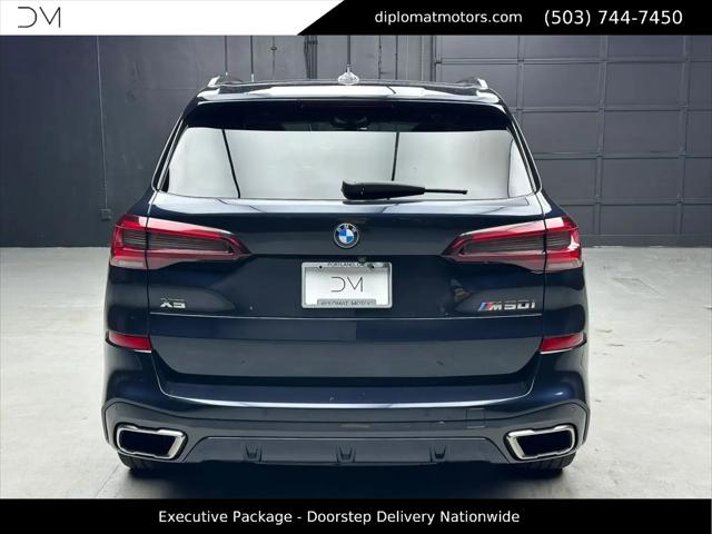 2022 BMW X5 M50i