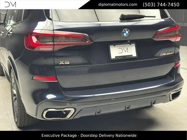 2022 BMW X5 M50i