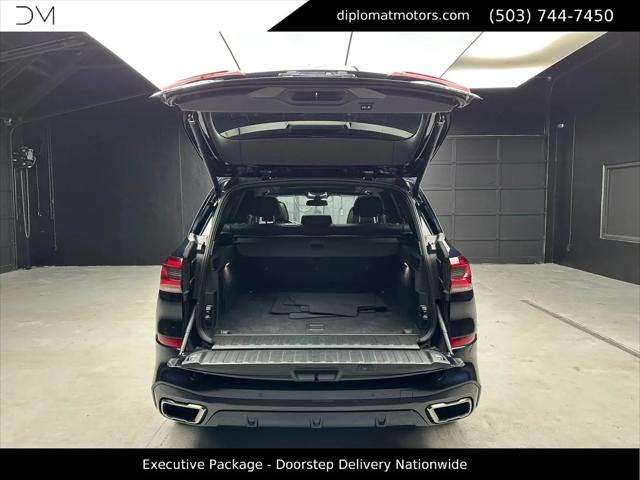 2022 BMW X5 M50i