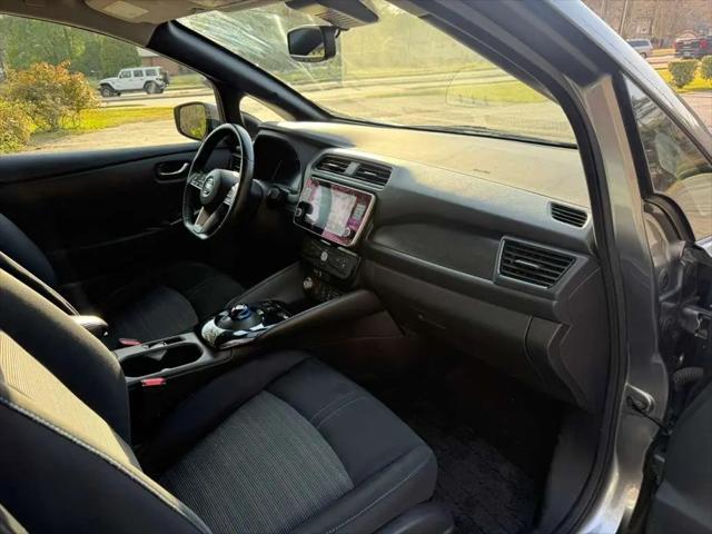 2021 Nissan LEAF SV 40 kWh