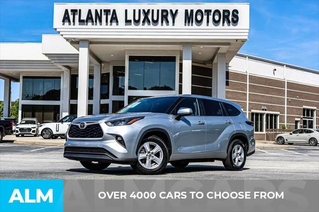 2025 Toyota Highlander LE