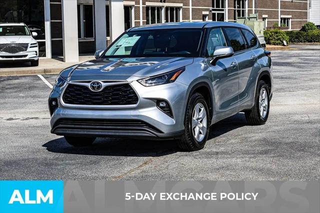 2025 Toyota Highlander LE