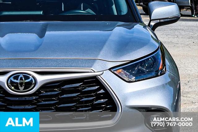 2025 Toyota Highlander LE