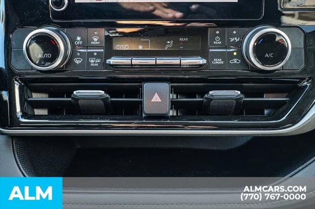 2025 Toyota Highlander LE