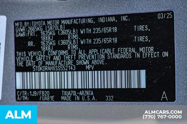 2025 Toyota Highlander LE