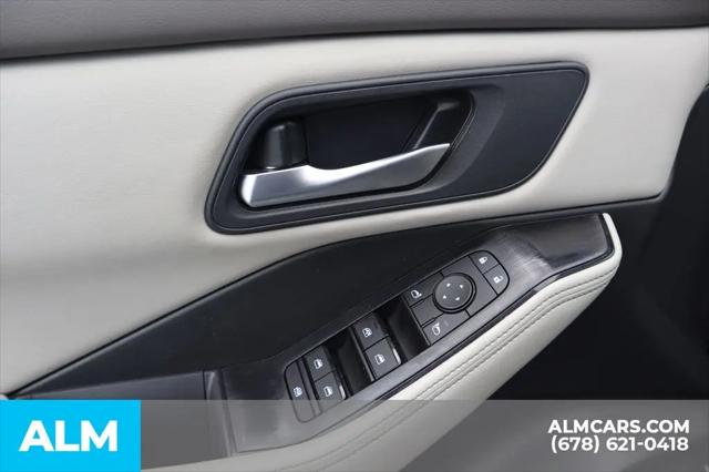 2025 Nissan Rogue SV FWD