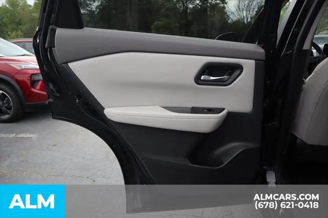 2025 Nissan Rogue SV FWD