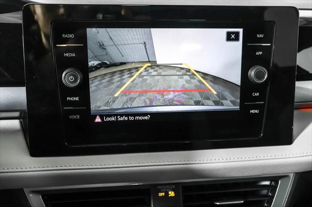 2026 Volkswagen Taos SEL