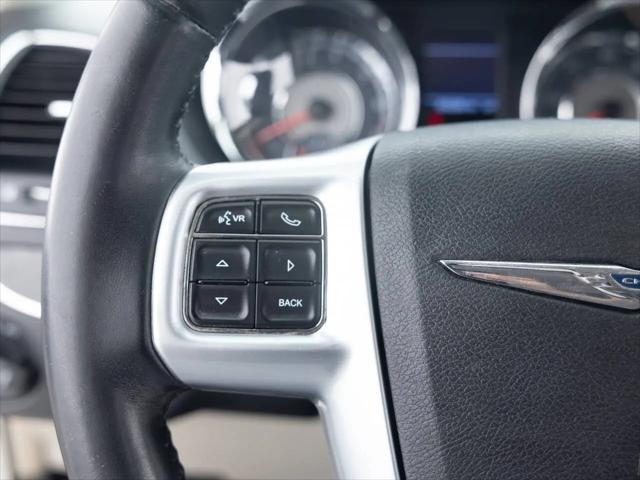 2013 Chrysler Town & Country Touring
