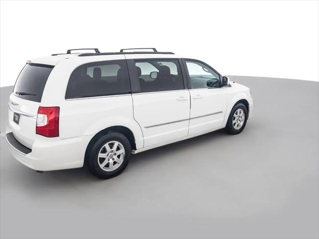 2013 Chrysler Town & Country Touring