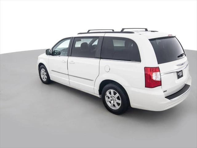 2013 Chrysler Town & Country Touring
