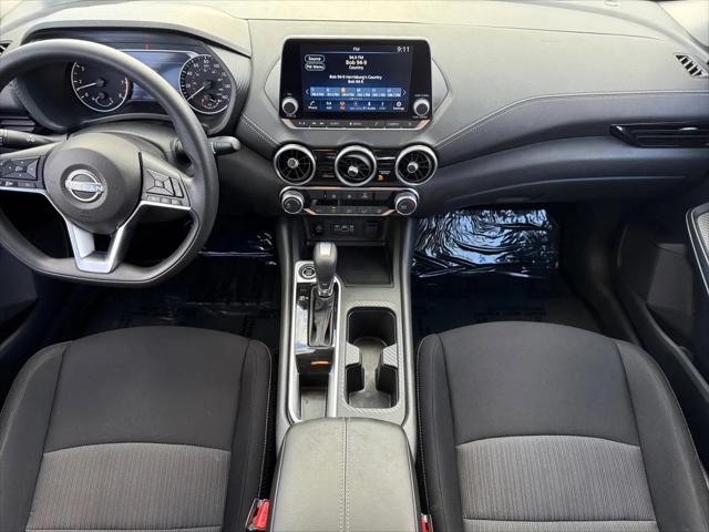 2024 Nissan Sentra SV Xtronic CVT