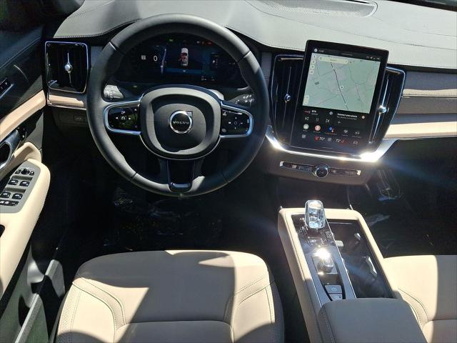 2026 Volvo XC90 Plug-In Hybrid Plus, T8 AWD, Electric/Gasoline, Bright, 7 Seats