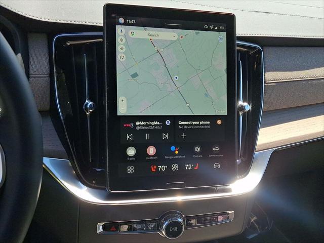 2026 Volvo XC90 Plug-In Hybrid Plus, T8 AWD, Electric/Gasoline, Bright, 7 Seats