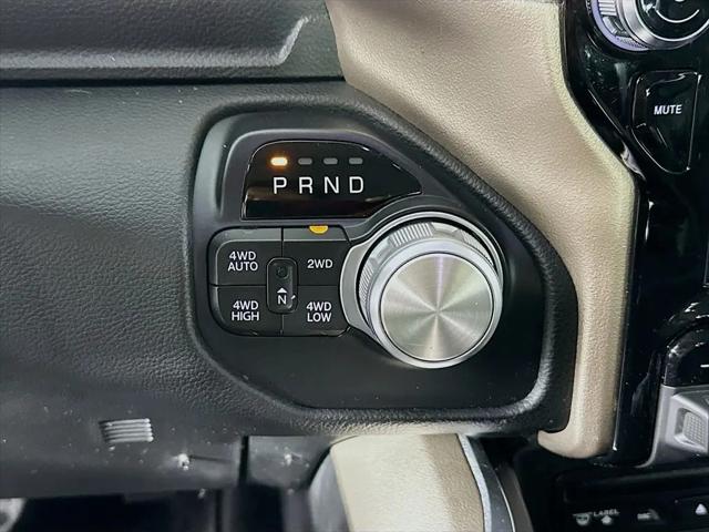 2019 Ram 1500 Laramie Crew Cab 4x4 5'7" Box
