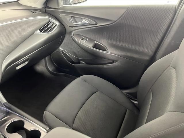 2017 Chevrolet Malibu 1LT