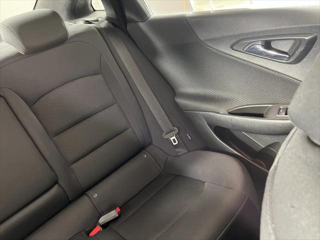 2017 Chevrolet Malibu 1LT
