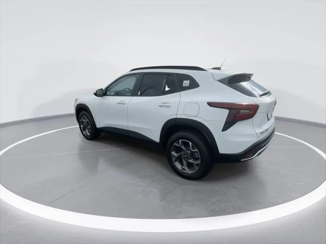 2026 Chevrolet Trax FWD LT