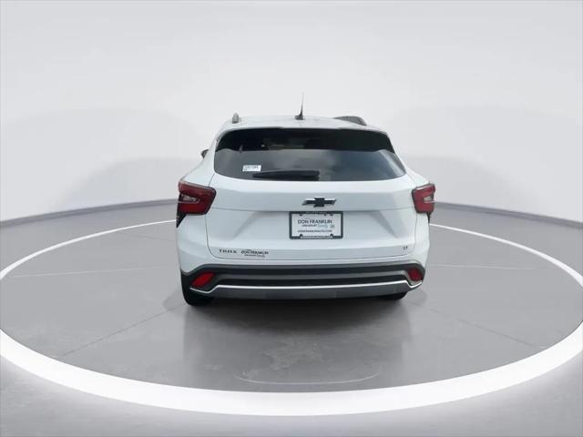 2026 Chevrolet Trax FWD LT