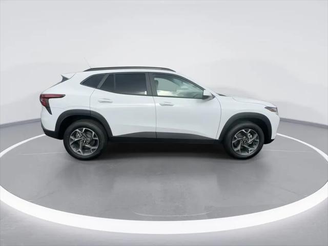 2026 Chevrolet Trax FWD LT