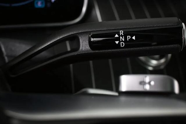 2026 Mercedes-Benz E-CLASS E 300 CLE 300
