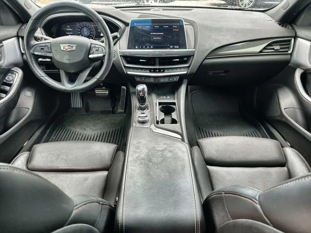 2022 Cadillac CT5 Sport