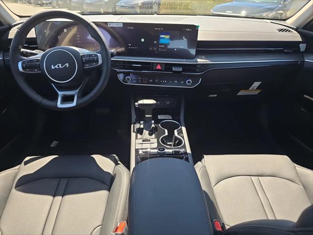 2026 Kia K5 EX